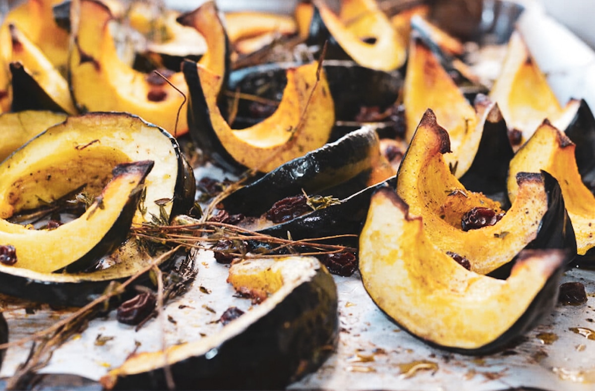 roasted acorn squash wedges with thyme and raisins