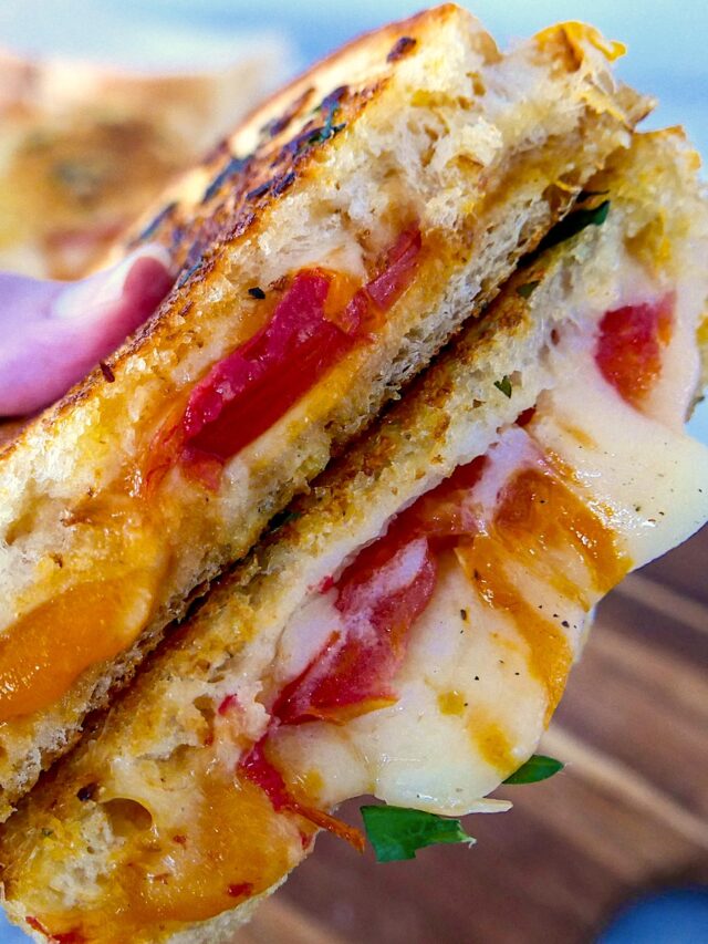 How to Make Easy Garlic Bread Grilled Cheese Gastronotherapy