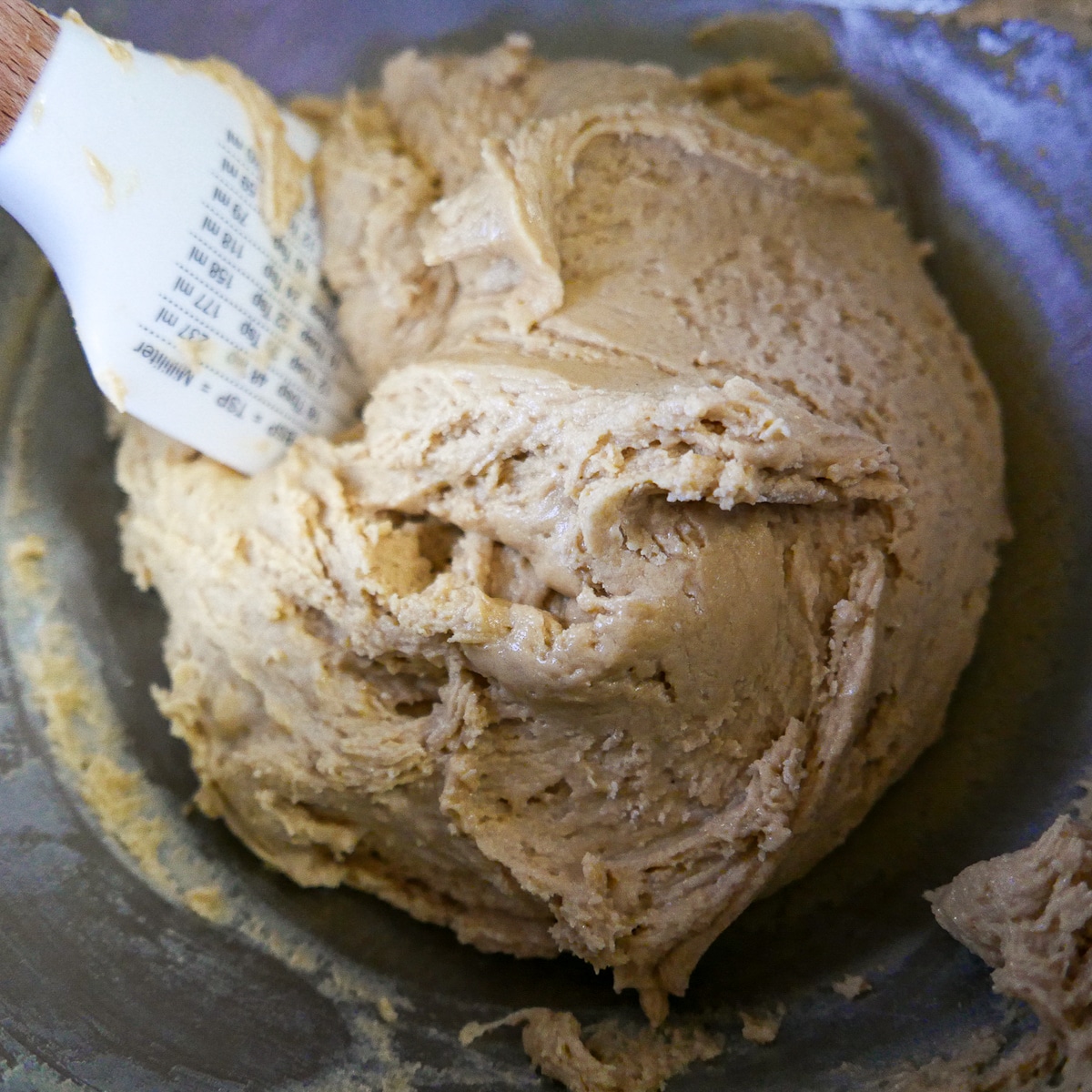 cookie-dough-after-adding-in-flour-mixture.jpg cookie dough after mixing in flour, salt, and baking soda.