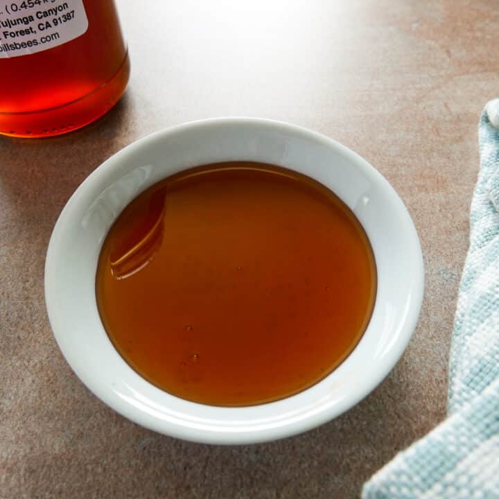 Maple Syrup Substitute (8 easy options) Gastronotherapy
