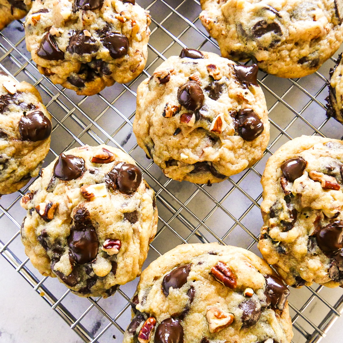 cookies-on-cooling-rack.jpg freshly baked cookies on a cooling rack.