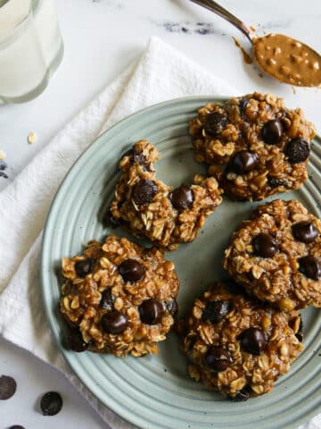 Healthy flourless cookies arranged on a blue plate.