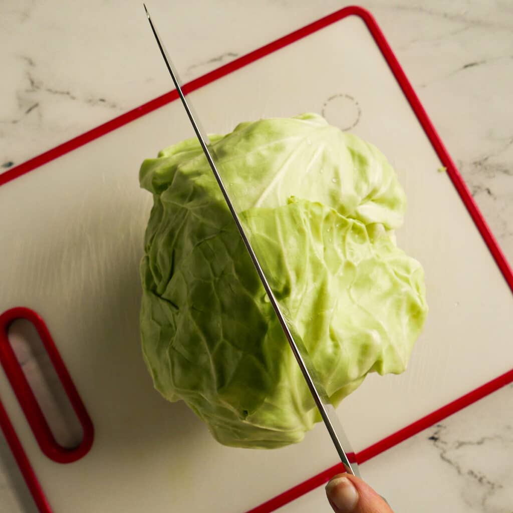 How to Cut Cabbage (3 easy methods) Gastronotherapy