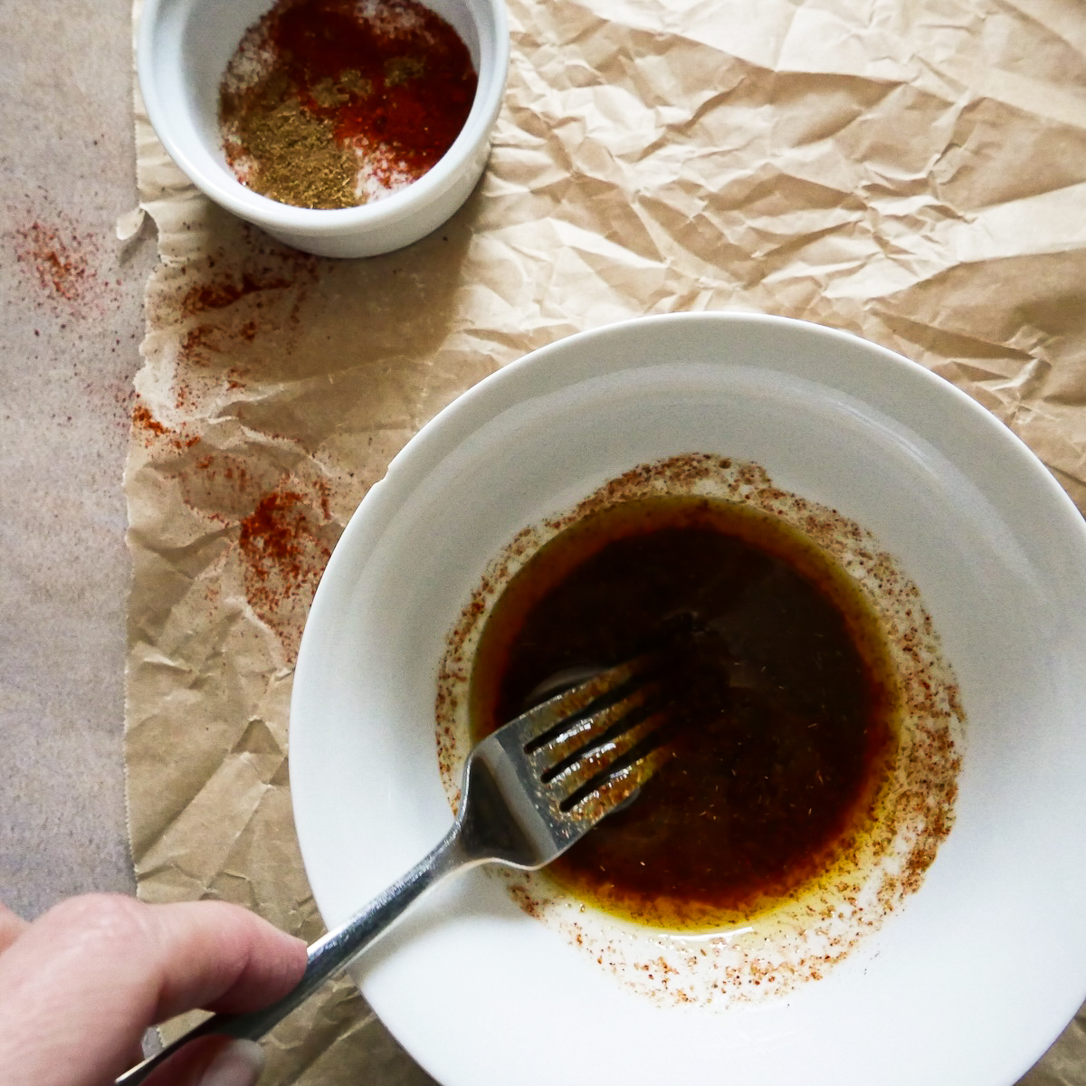 spice-mixture.jpg Spice mixture for tacos in a small bowl.