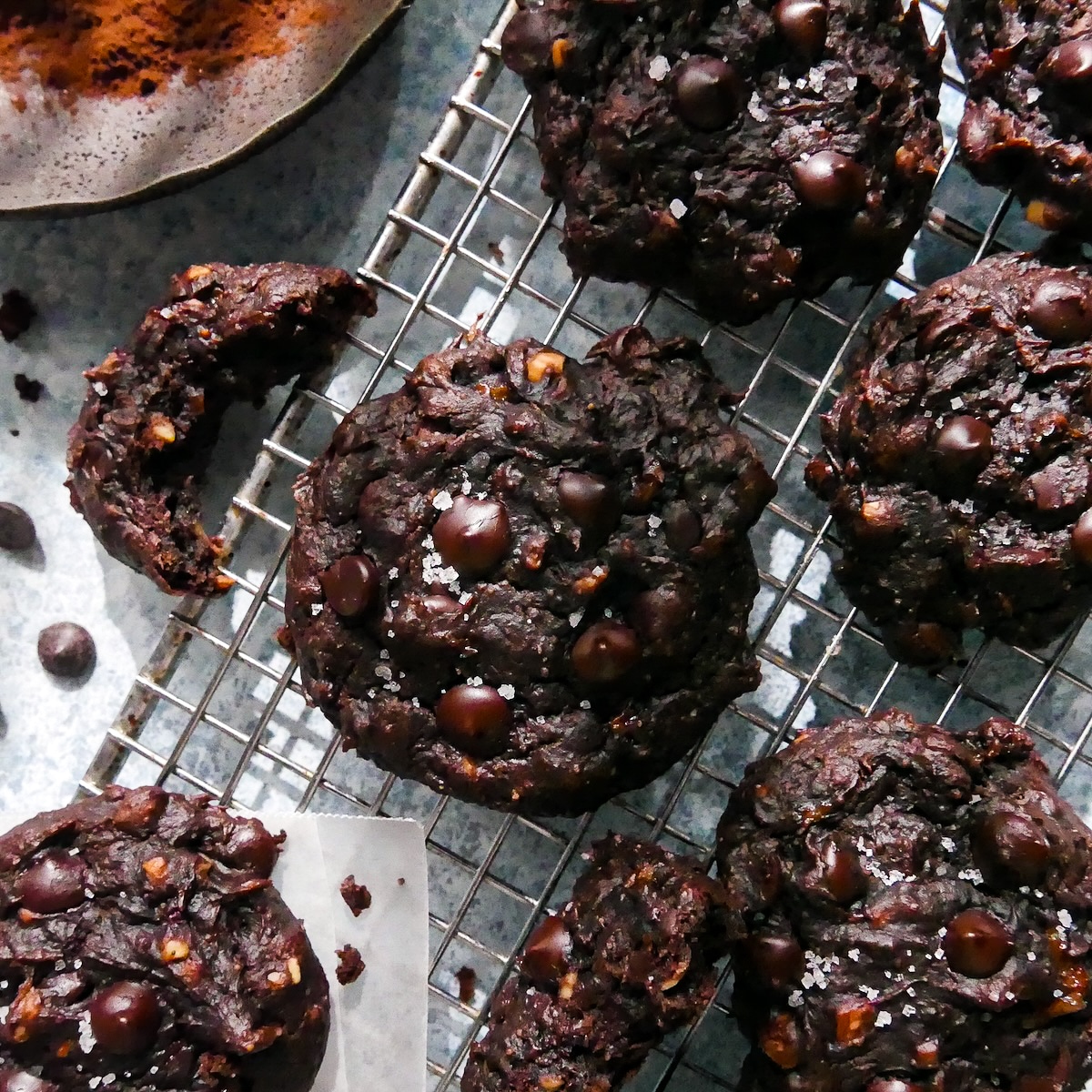 healthy-cookies.jpg Healthy chocolate cookies arranged on a cooling rack.