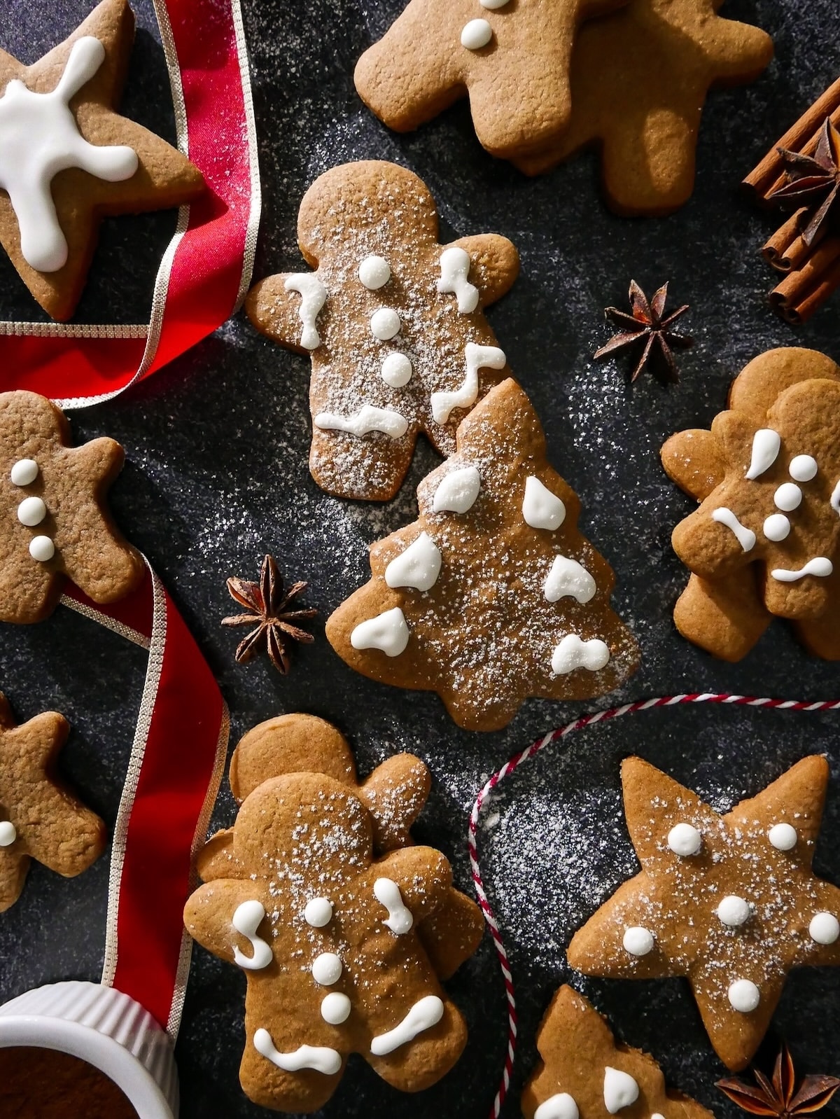 gingerbread-cookies.jpg cookies.