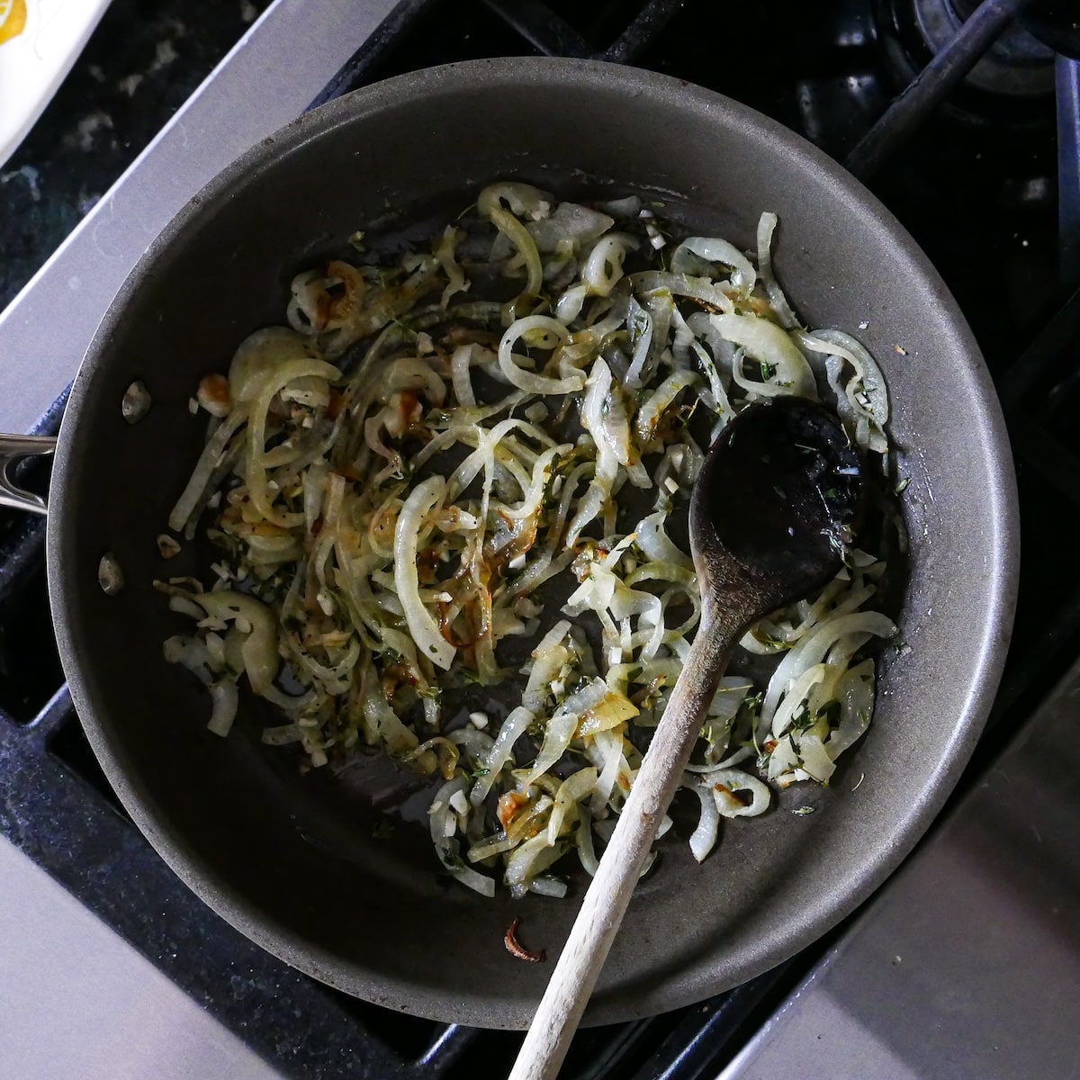 onion-with-aromatics.jpg Caramelized onions with garlic, thyme, and white wine vinegar.