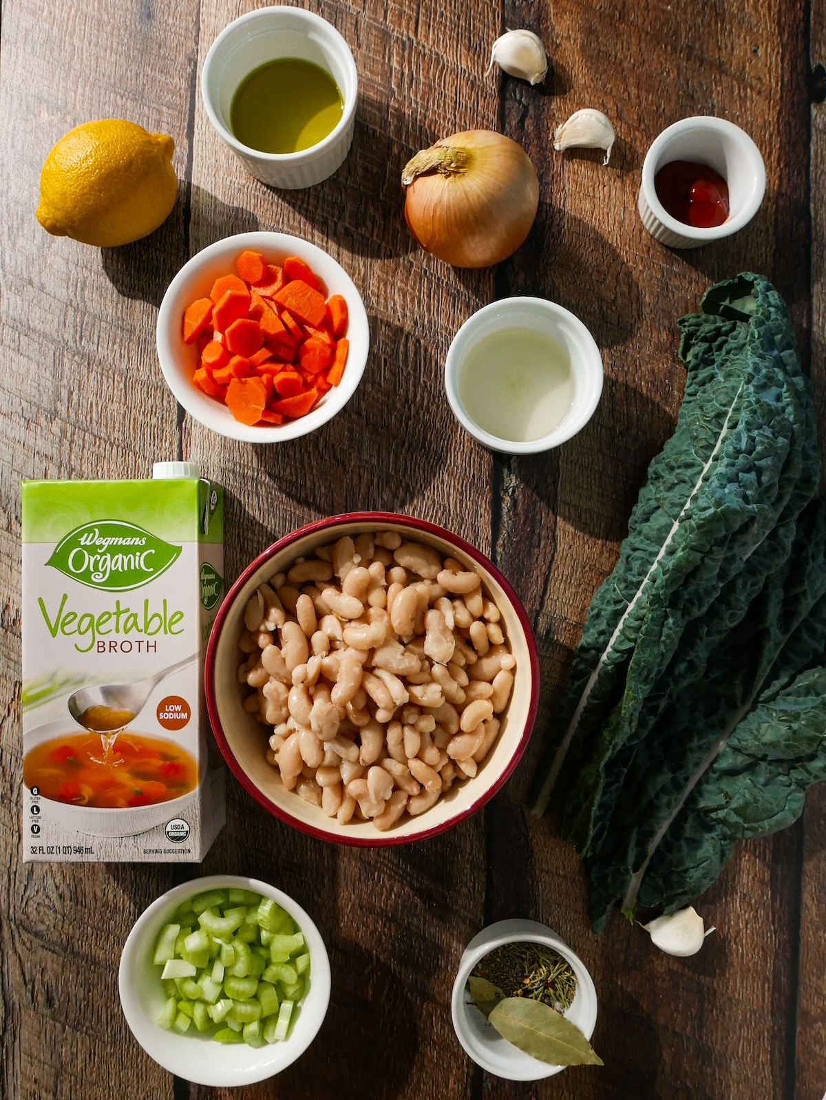 soup-ingredients.jpg kale and white bean soup ingredients.