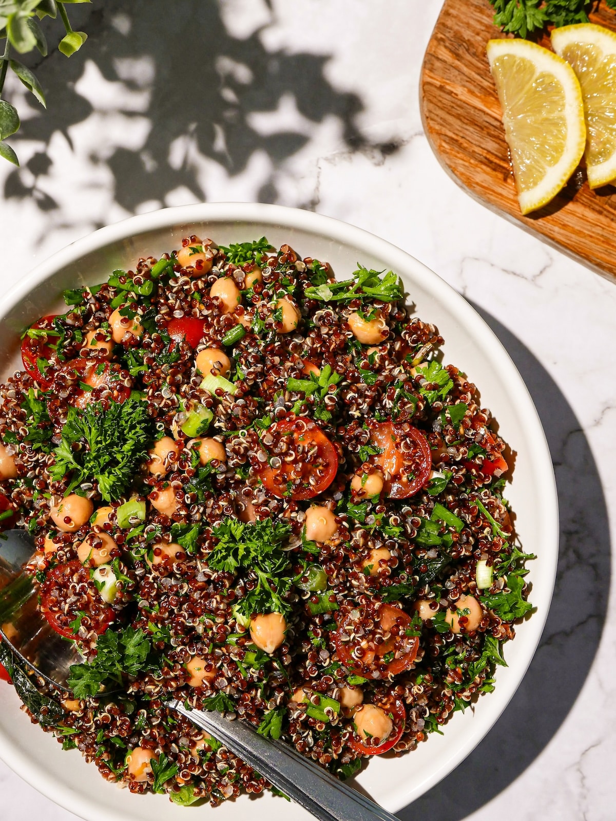 parsley-salad.jpg Mediterranean parsley salad with chickpeas and lemon.